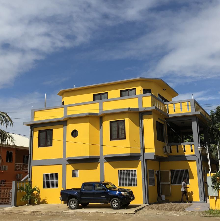 Khalkob'S Estate Lägenhet Placencia Exteriör bild