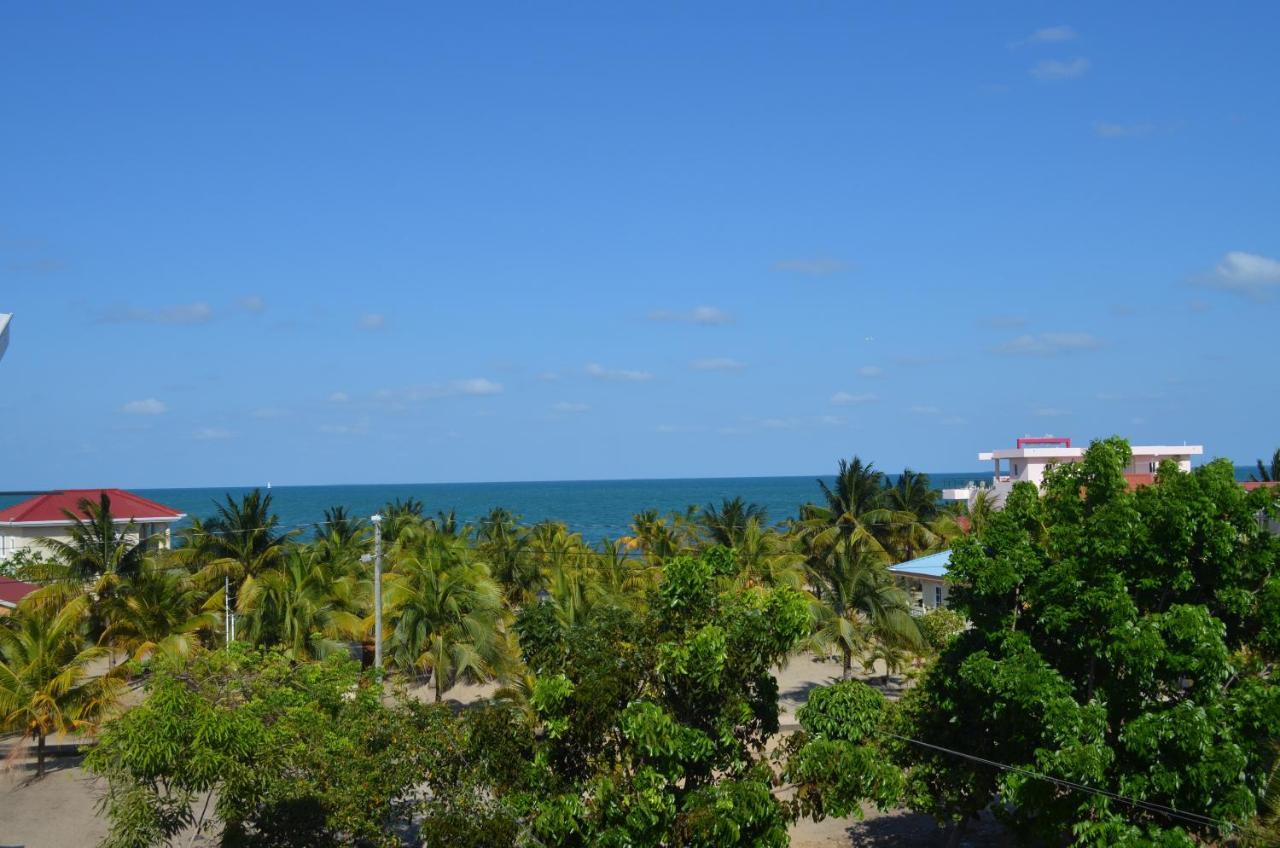 Khalkob'S Estate Lägenhet Placencia Exteriör bild